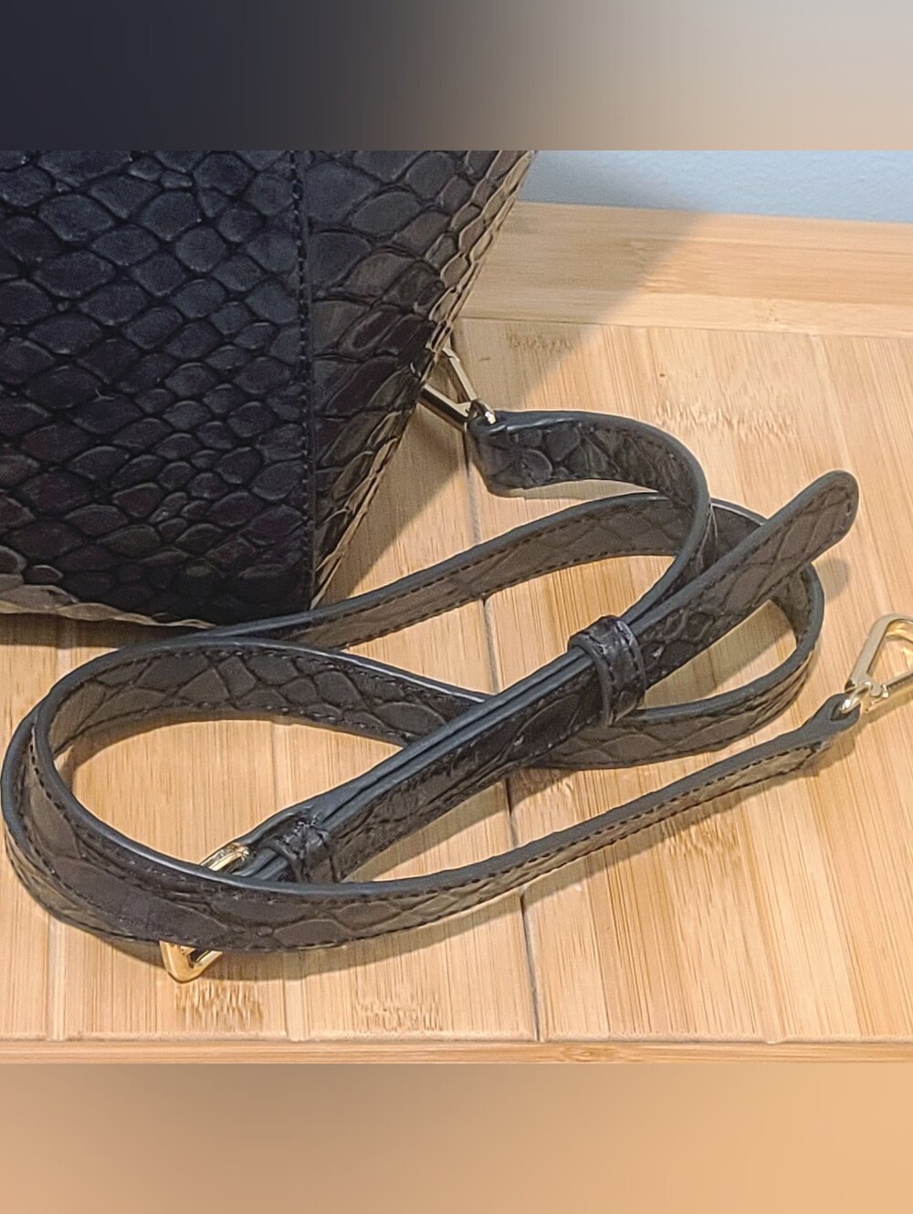 Rare DKNY 100% Genuine Crocodile Leather Large Satchel - Picture 6 of 15